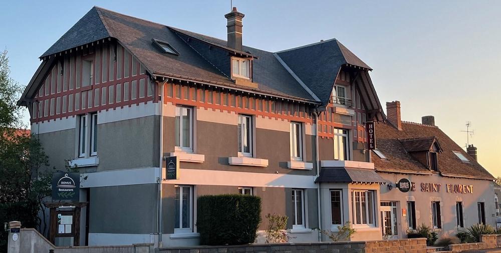 أوتل لو سان فلورو