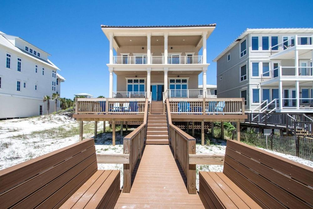 جالف بارادايس باي ديستين جيتاوايز المنطقة الخارجية