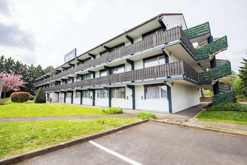 كيرياد فالينسيان سود روفينيس المنطقة الخارجية