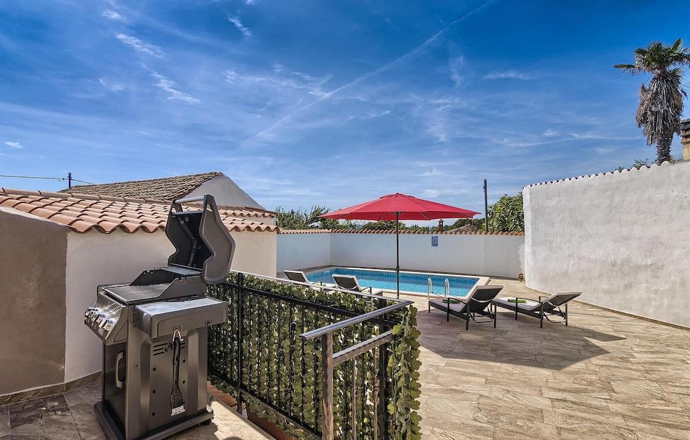 أميزينج هوم إن ليزنجان ويذ ويفي آند 3 بد رومز المنطقة الخارجية