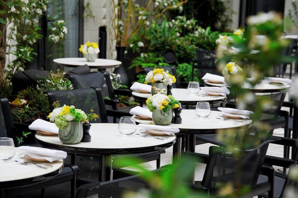 ماندارين أورينتال لوتيتيا، باريس المنطقة الخارجية