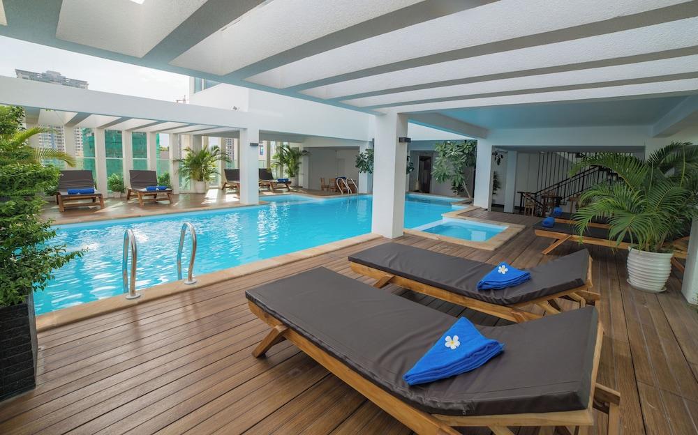 بنوم بنه كاتاري هوتل المنطقة الخارجية