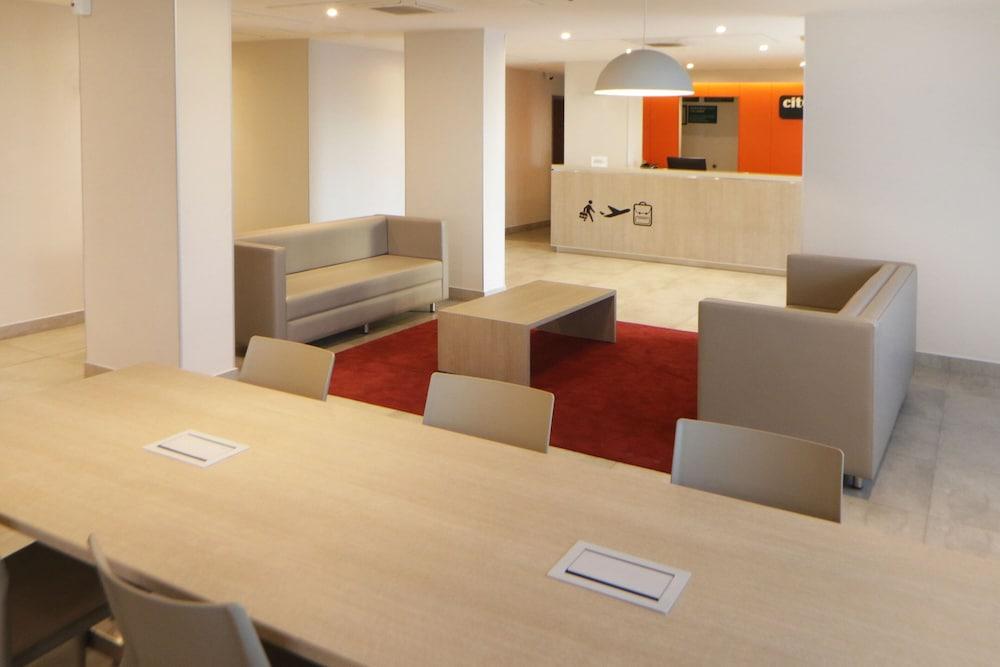 سيتي إكسبريس جونيور من ماريوت - تيخوانا أوتاي الردهة