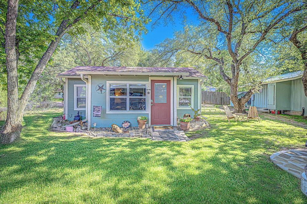 كينجزلاند دو 2 كوتيدجز إن 1و دبل/ ليك فيو!