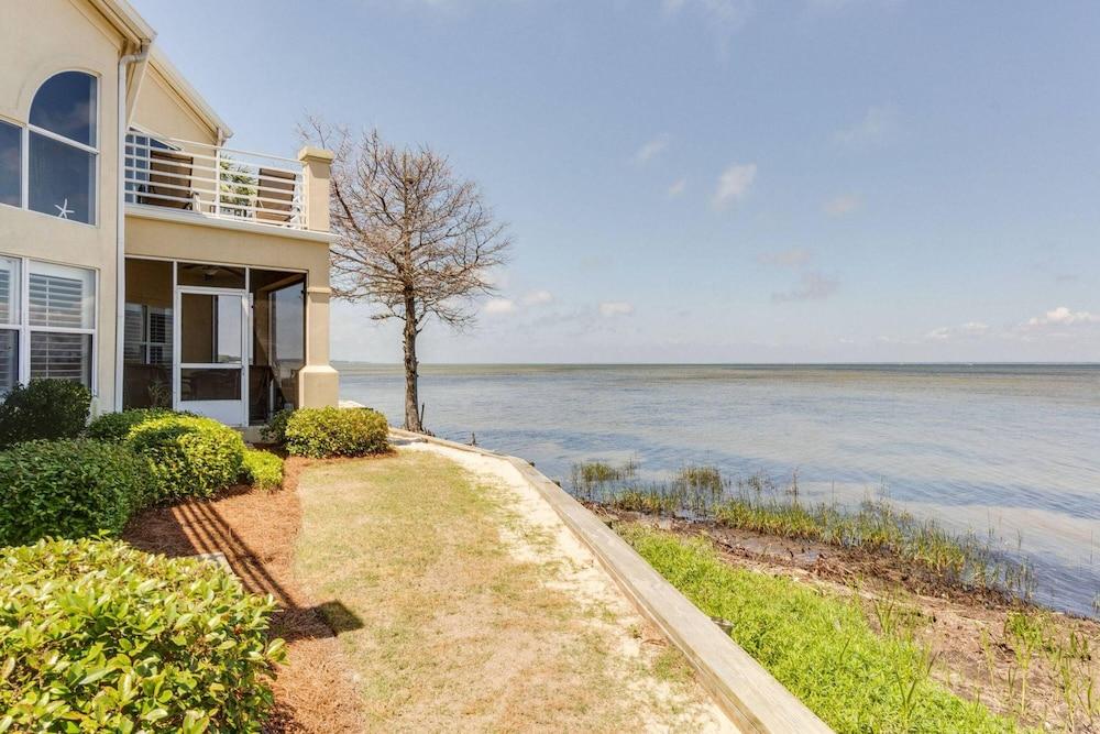 نورث شور 962 آت ساندستين باي دستين جيتاوايز المنطقة الخارجية