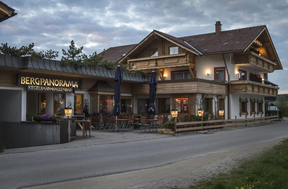 رايكارتس هوتل بيرجبانوراما فرونتين