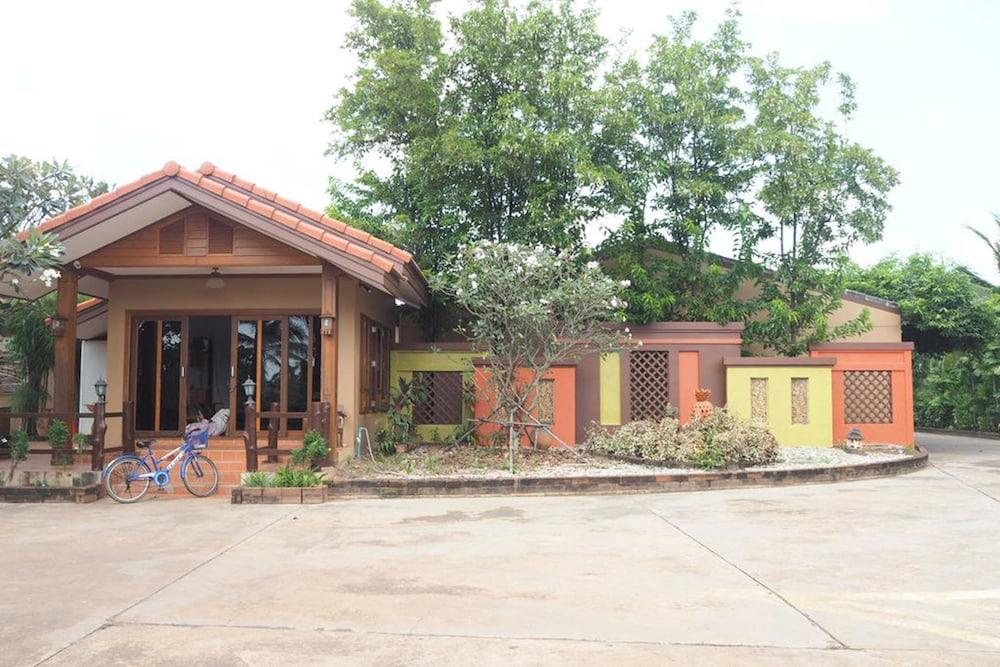 Maihom Resort 304