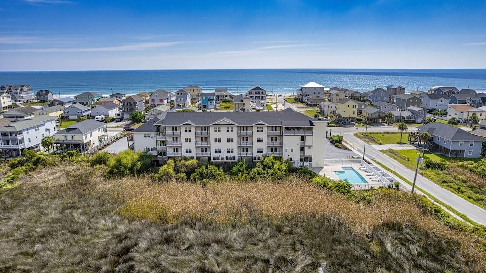 تيفانيز موتل آند كوندوس المنطقة المحيطة بالمنشأة