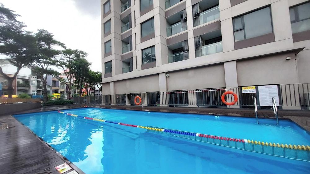 لاكشري ذا جولدفيو أبارتمنت - سيجون سنتر ريفرسايد حمام سباحة مكشوف