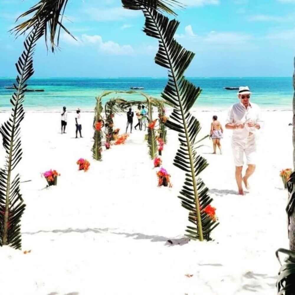 سيبانو بيتش لودج كيوينغوا منطقة الاستقبال