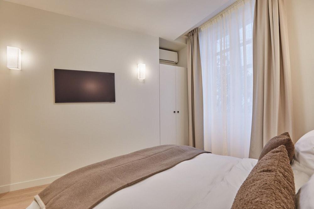 سوبليم نيو أبارتمنت لوفر باليس رويال غرفة