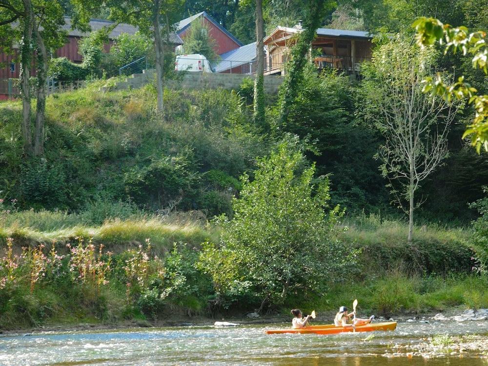 كوزي هوليداي هوم إن بارفو سير ورذ ويذ سونا المنطقة الخارجية