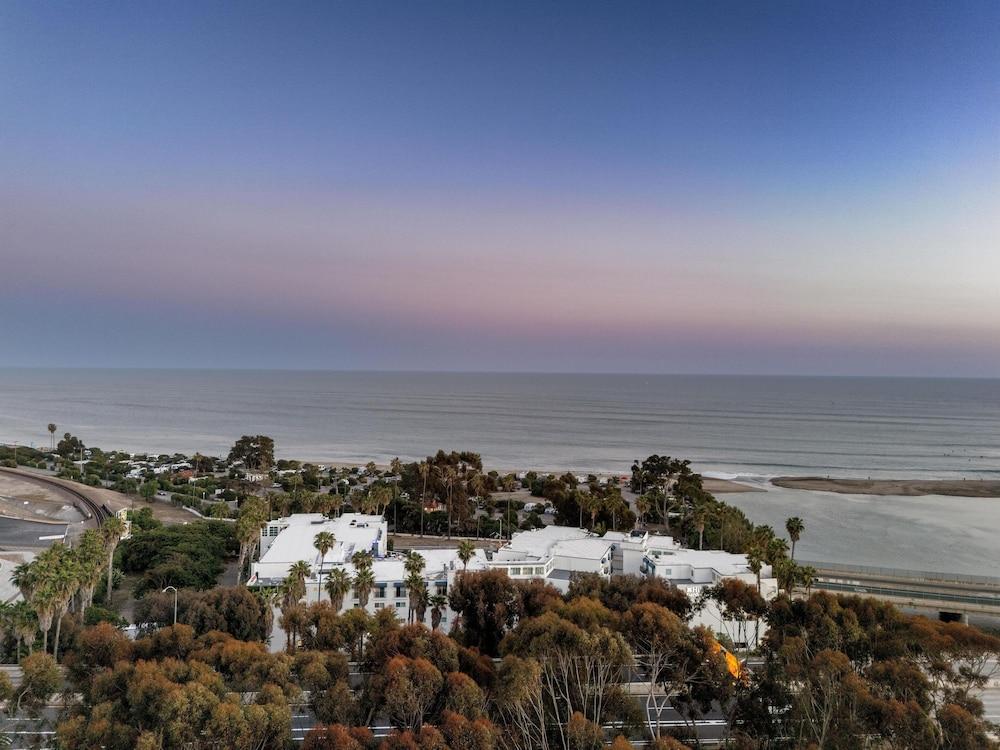 هيلتون جاردن إن دانا بوينت دوهيني بيتش المنطقة الخارجية