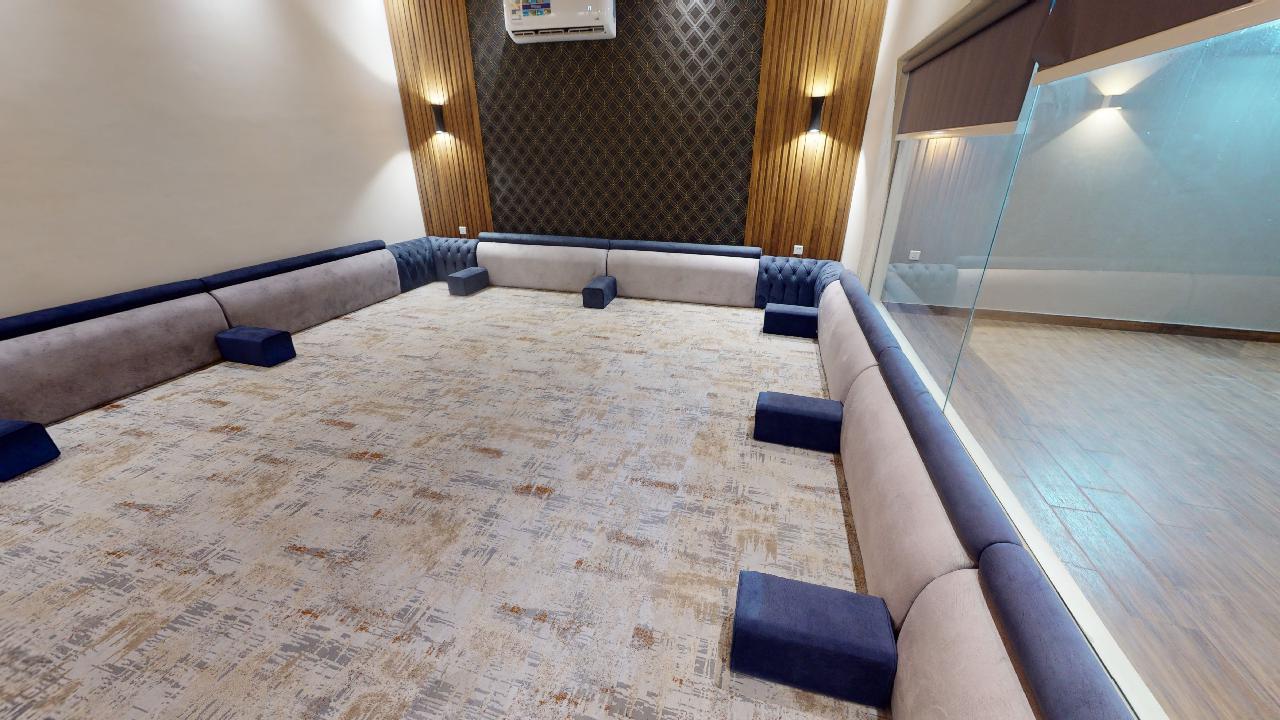 Comfy Chalet with Pool | 323 Indoor majlis
