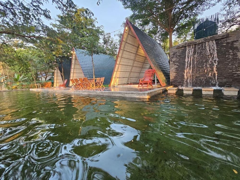 Chomka Thnong Resort Exterior