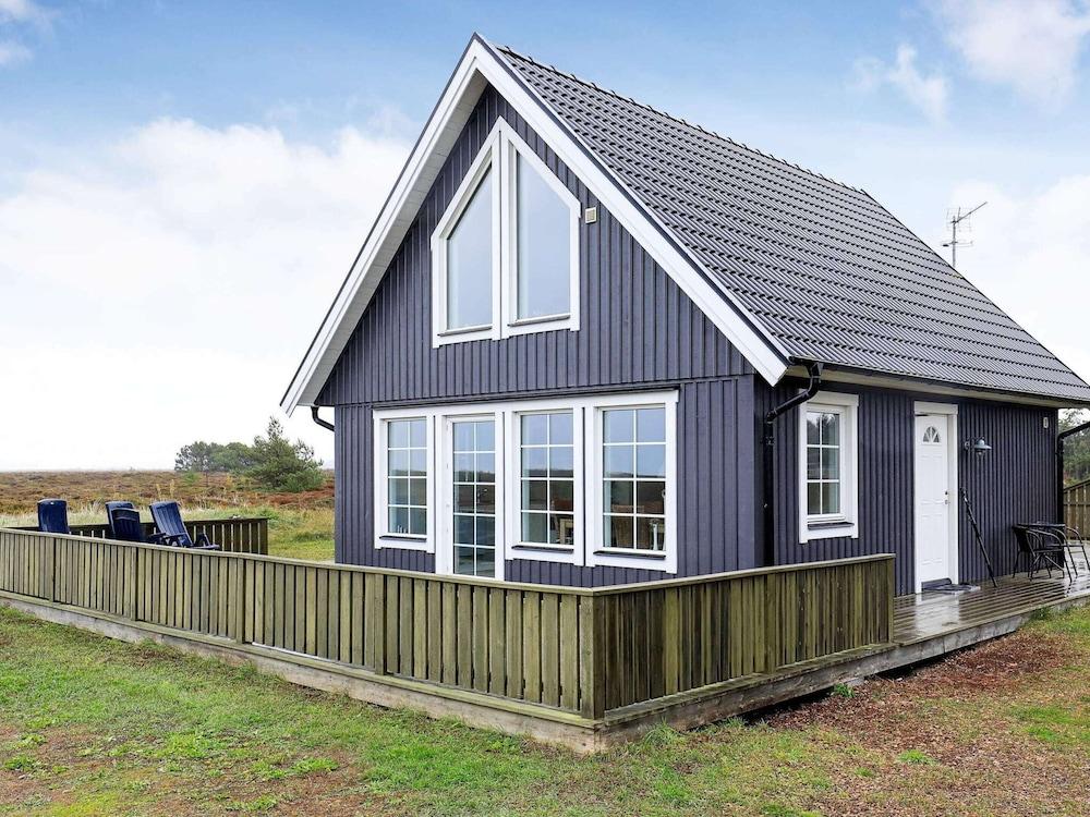 6 Person Holiday Home in Laeso