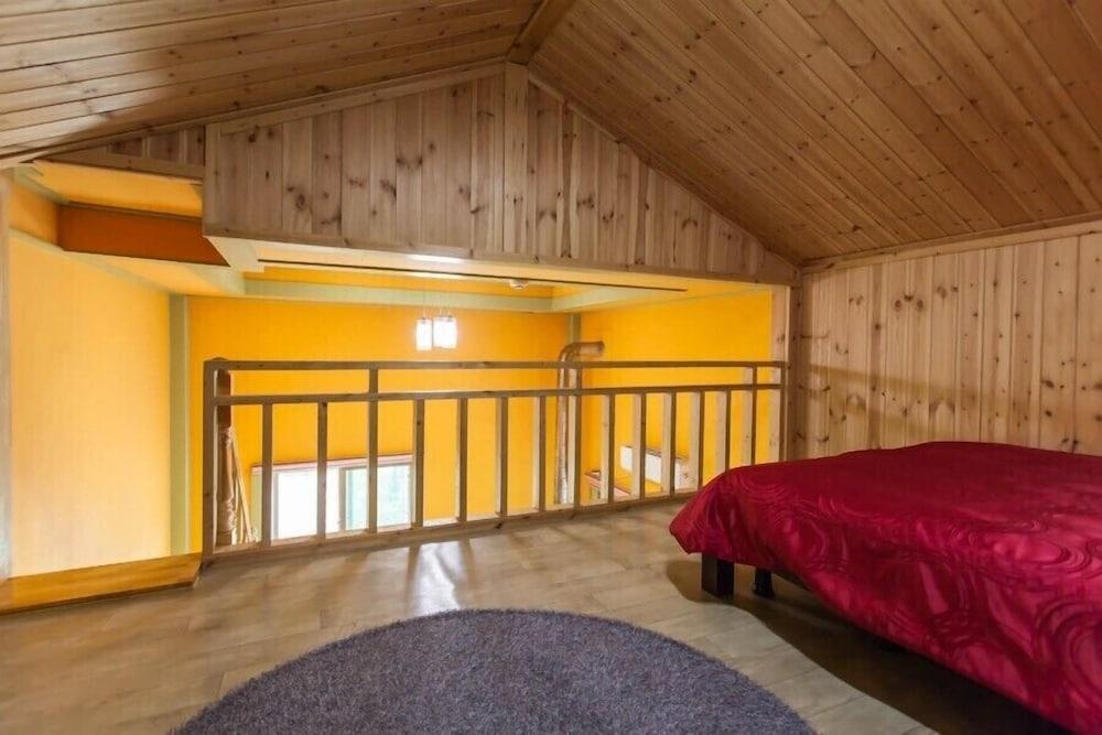 هونجسيونج تايجسان مورنينج بيردكول بنشن غرفة