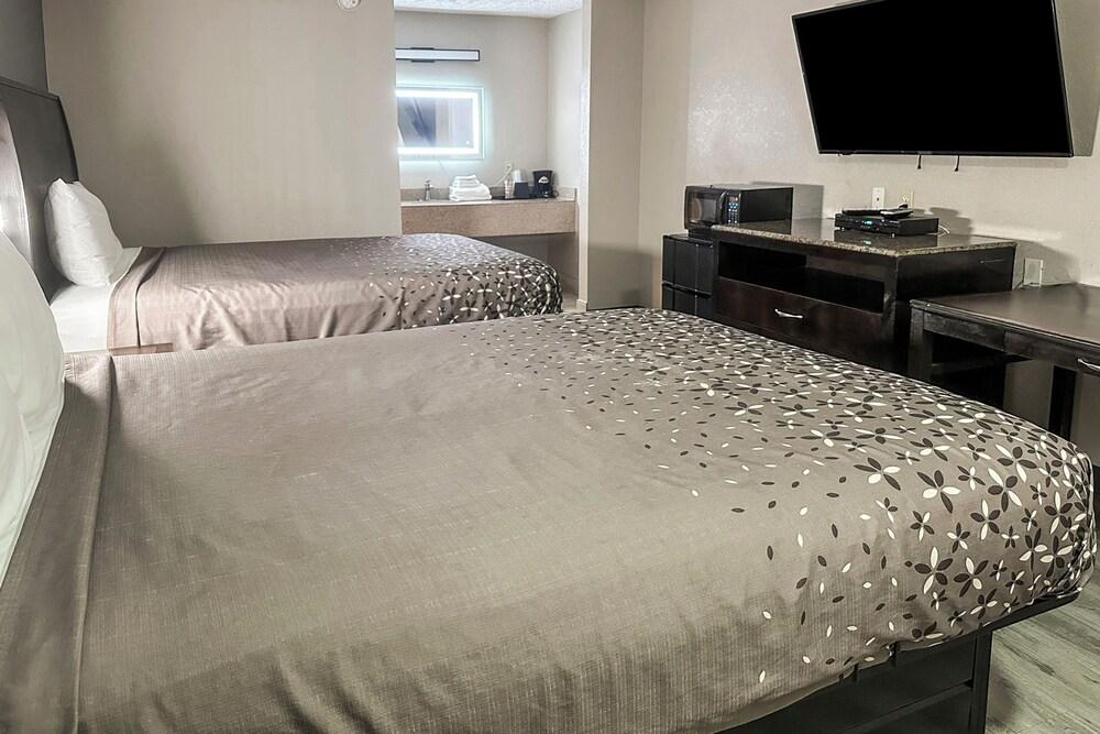 ريجال إن جانترسفيل باي أو وا أو ي 431 غرفة