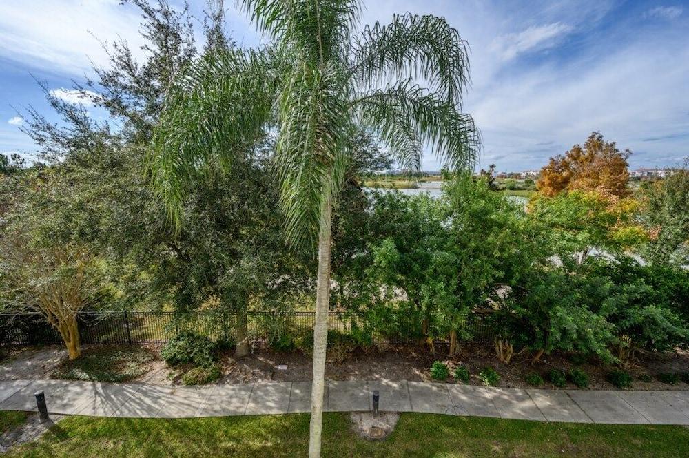 إيبيك يونيفيرس نيو ديلاكس كوندو، فيستا كاي - 3022 المنطقة الخارجية