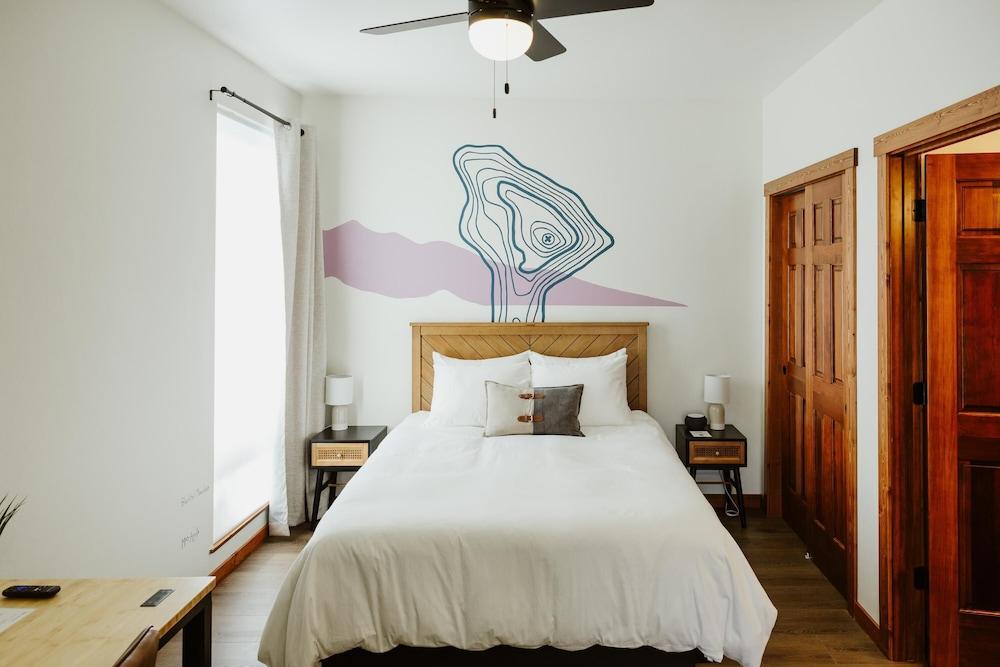 براند نيو داون تاون ستوديو دبي يتشن غرفة