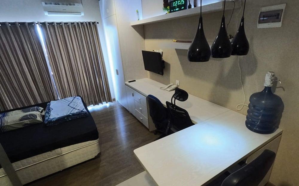 Student Castel By PEKOTEL Room
