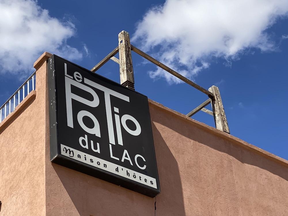 لو باتيو دو لاك المنطقة الخارجية