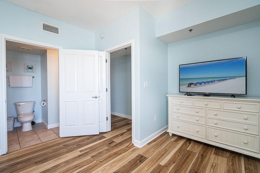 بامبيز بيتش هاوس داخلي