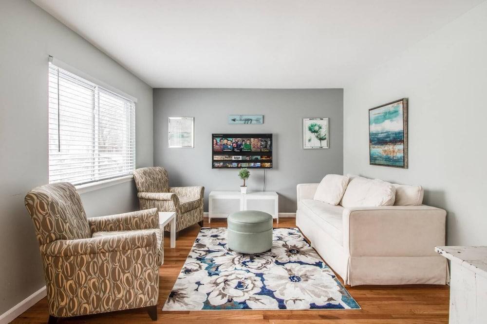 بيوتيفول ريتريت هوم نير أوبورن هيلز ووترفورد غرفة