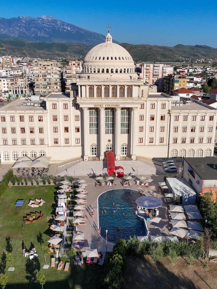 هوتل كولومبو