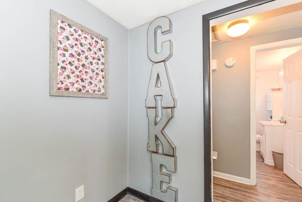 كيك كوزي هوم نير بورت أوف سافانا تفاصيل الفندق من الداخل