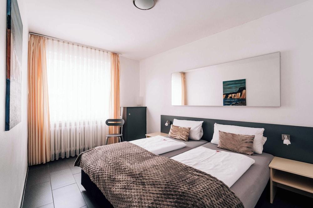 هوتل إنترناشونال آم ثياتر