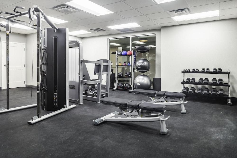 تاون بليس سويتس باي ماريوت سان أنطونيو يونيفيرسال سيتي/ليف أوك مرفق اللياقة البدنية