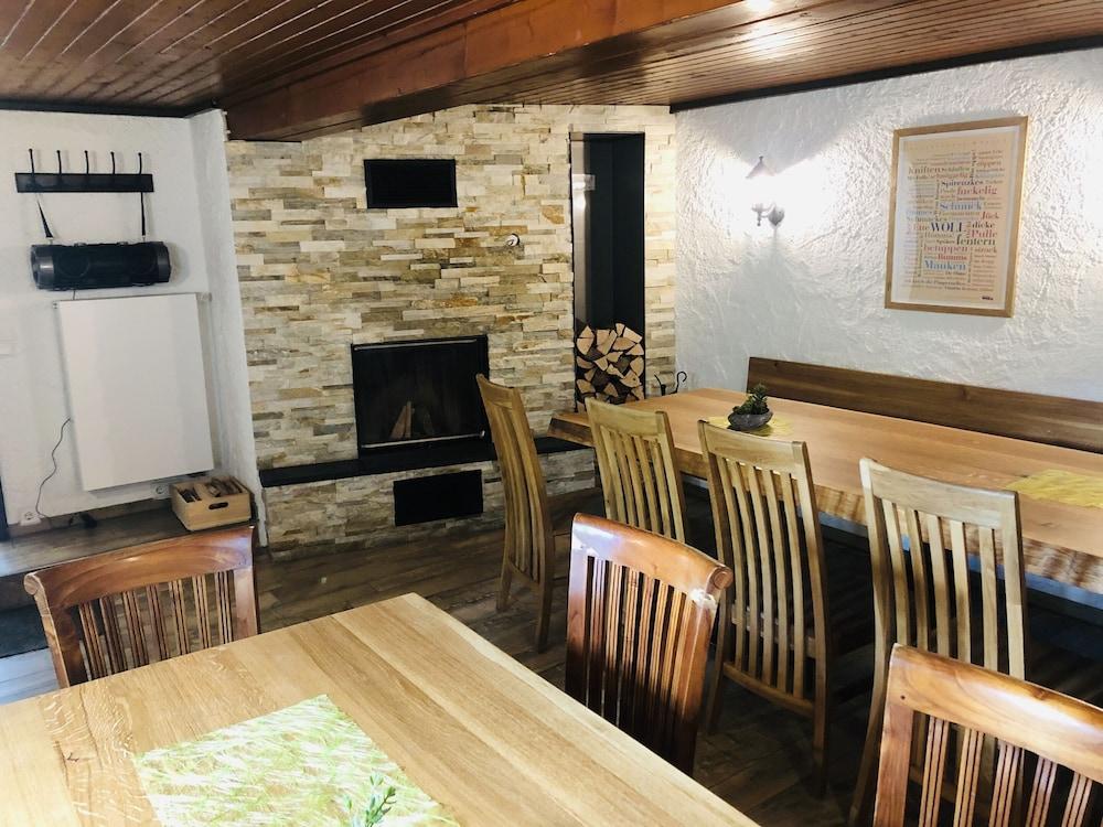 كوزي هوليداي هوم إن بريلون نير سكي سلوبيس غرفة الألعاب