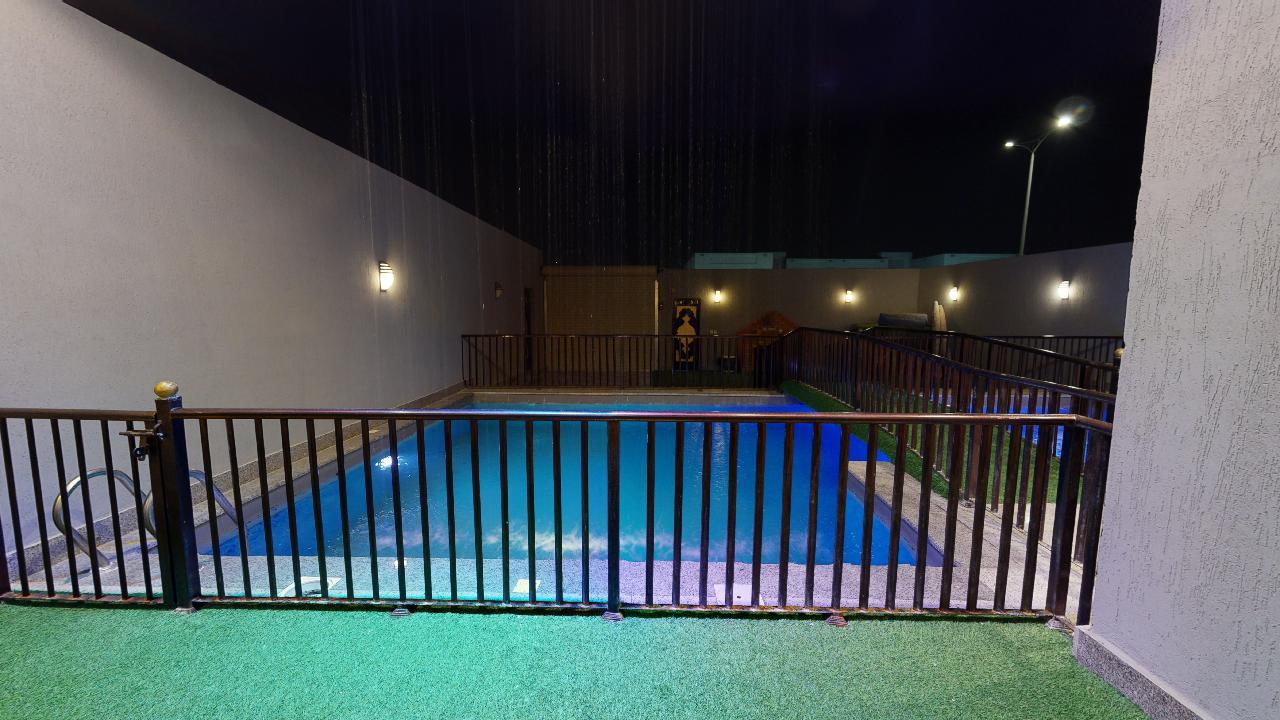 Comfy Chalet with Pool | 996 Pool
