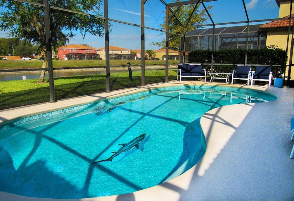 4 بد رو فيلا ويذ أكواتيك ثيمد بول بولسايد تفاي غرفة