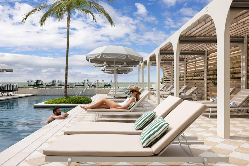 إنترك ن اين ٕتال سورينتو مورنينجتون بينينسولا باي آيتش جي زحليقة مائية