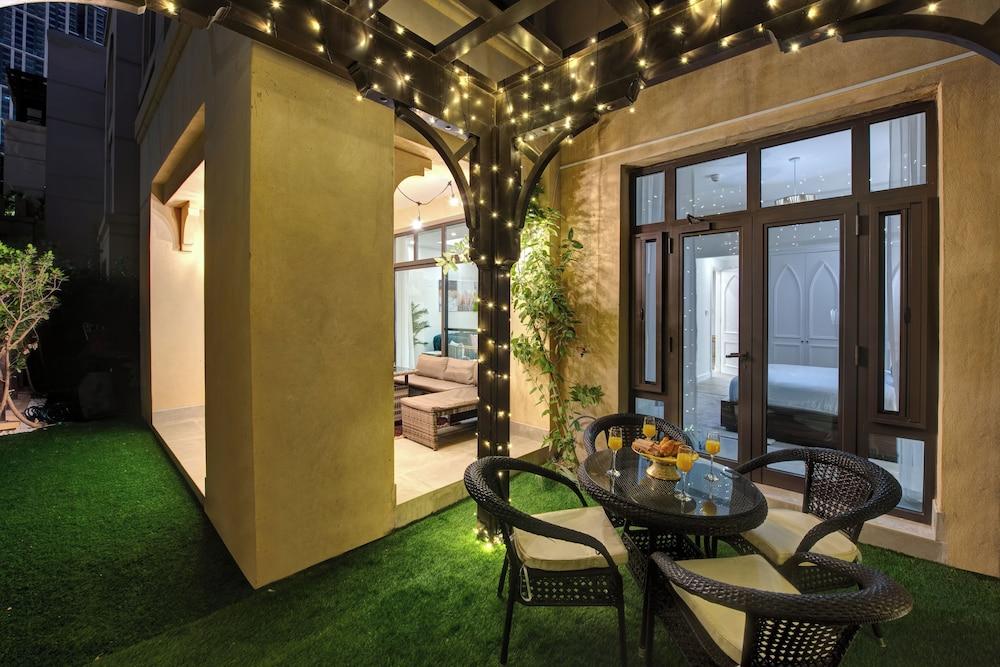 دوراني هومز - شقة فاخرة مستوحاة من الطابع العربي في سوق البحار، على بُعد خطوات من برج خليفة ودبي مول المنطقة الخارجية