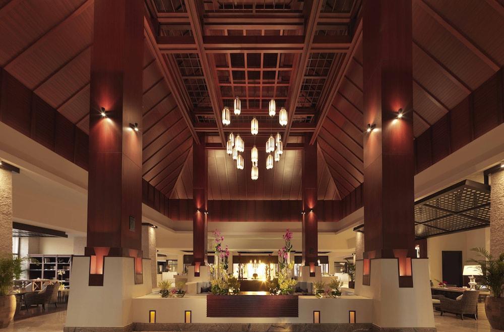 Anantara The Palm Dubai Resort Reception