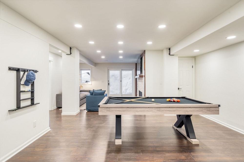 إكسبلورر باي أفانتستاي كلوس تو سلوبز جايم روم جيست سويت غرفة