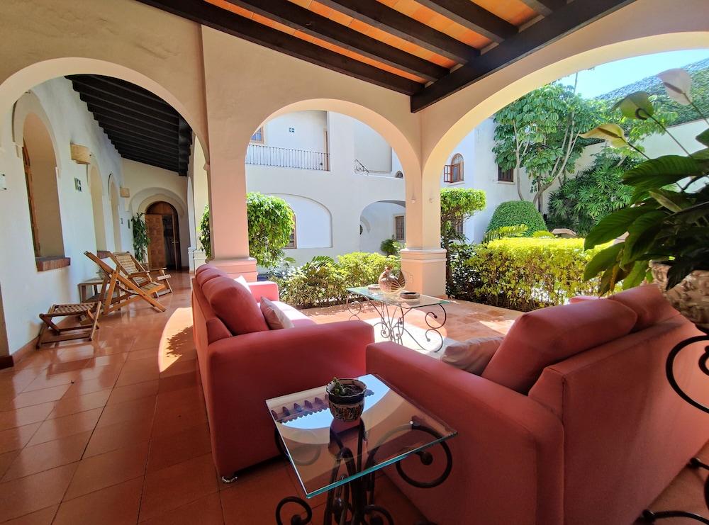 هوتل بوتيك لا كاسا أثول تفاصيل الفندق من الخارج