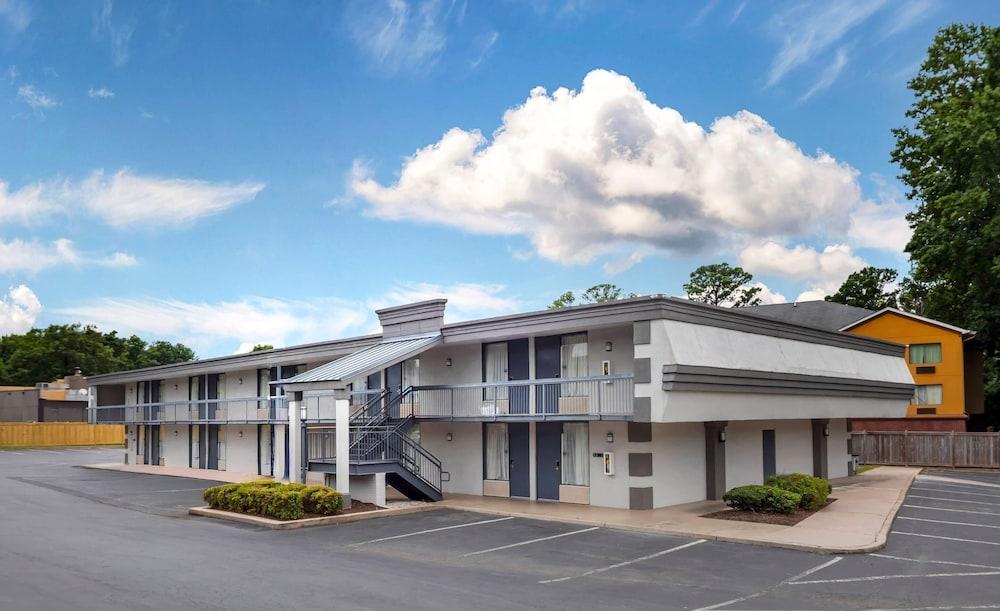 كلاريون بوينت مورو - أتلانتا ساوث