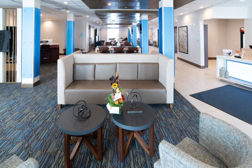 هوليداي إن إكسبرس آند سويتس نورث باتل فورد باي آيتش جي المنطقة الخارجية