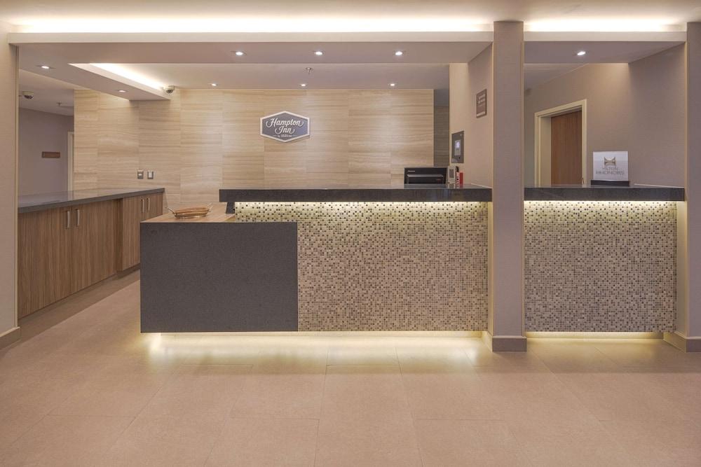 Hampton Inn by Hilton Monterrey/Galerías-Obispado Reception