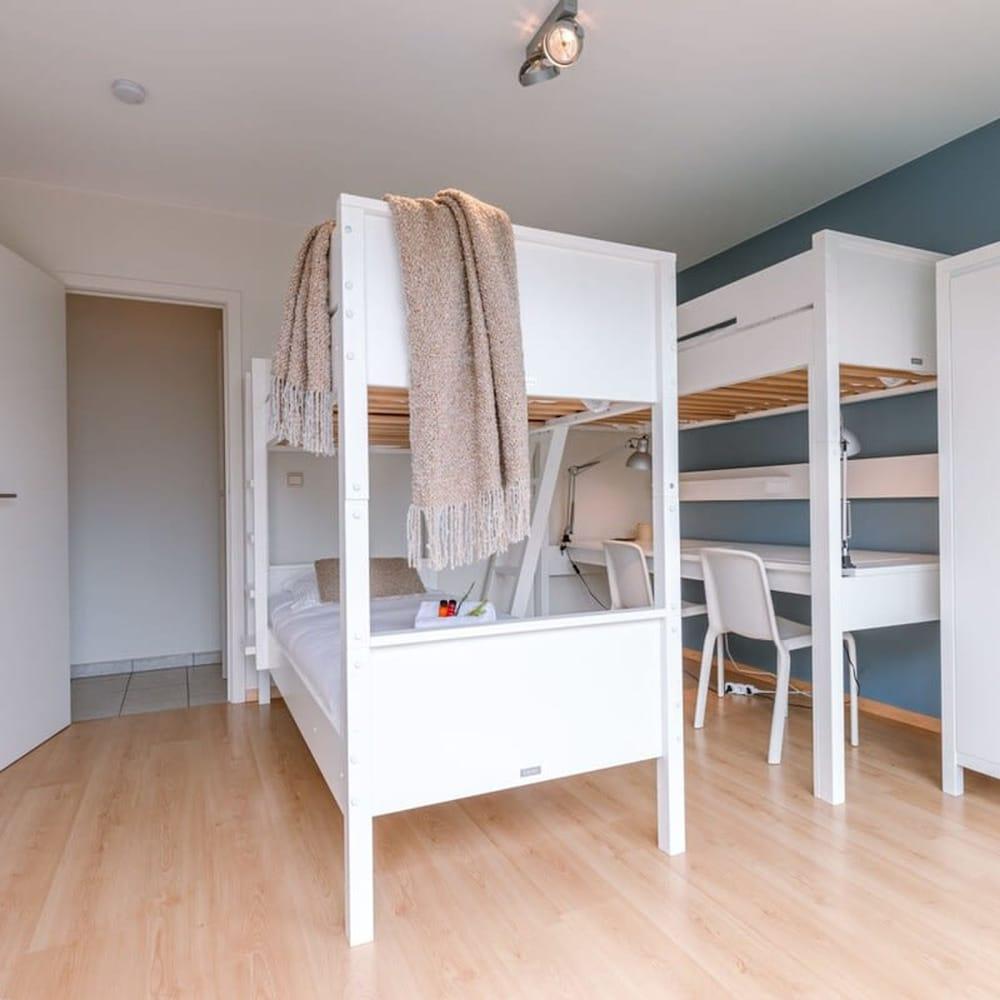 تشارمينج أبارتمنت نير ذا بيتش ويذ بالكوني غرفة