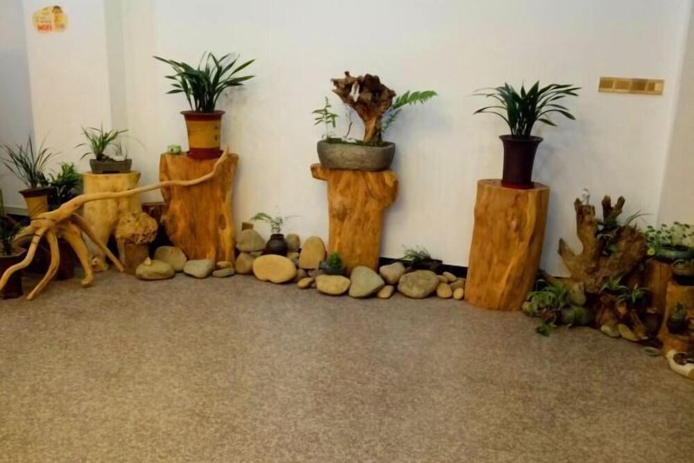 Benyuan Hostel Interior