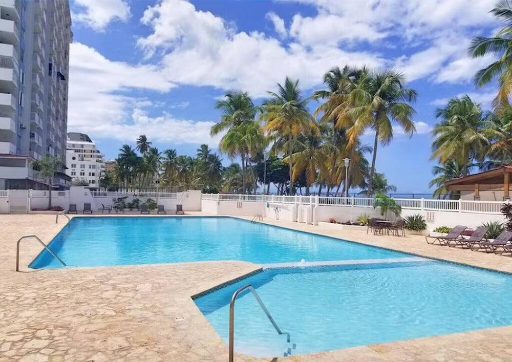 Gorgeous Ocean View 1br With Beach Access & Pool Waterslide