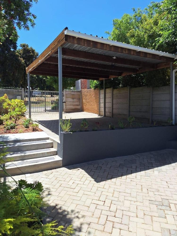 Dee-ones at Witboom With Pool Property Grounds