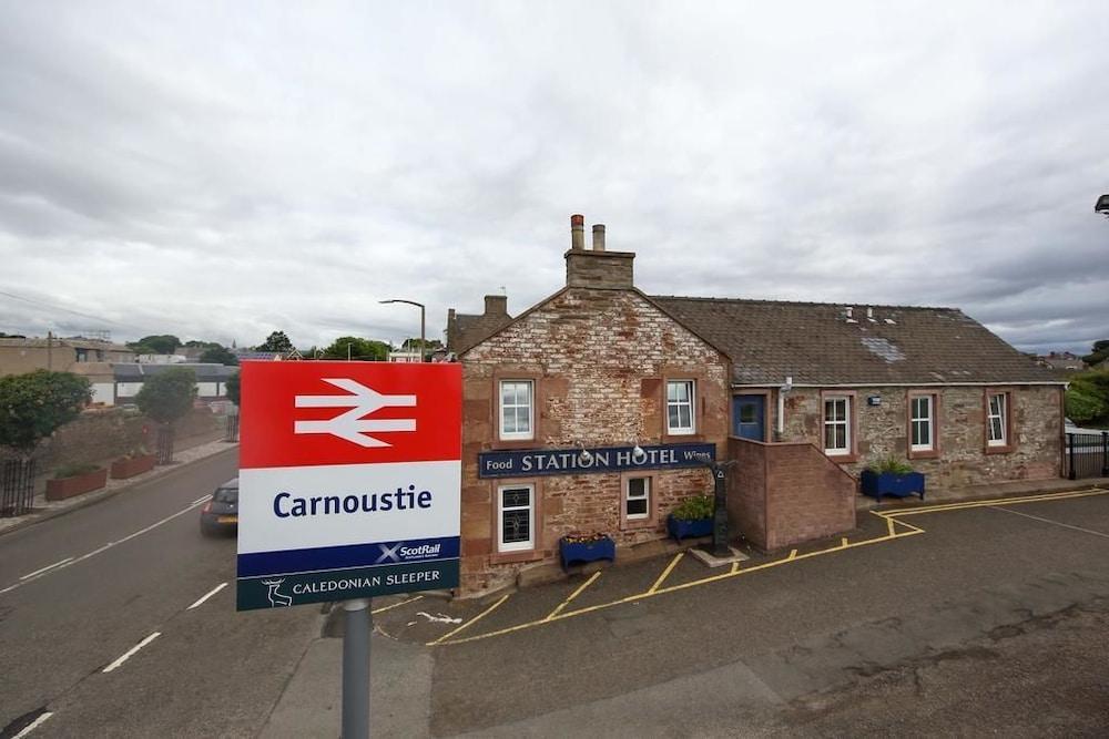 ذا ستيشن هوتل