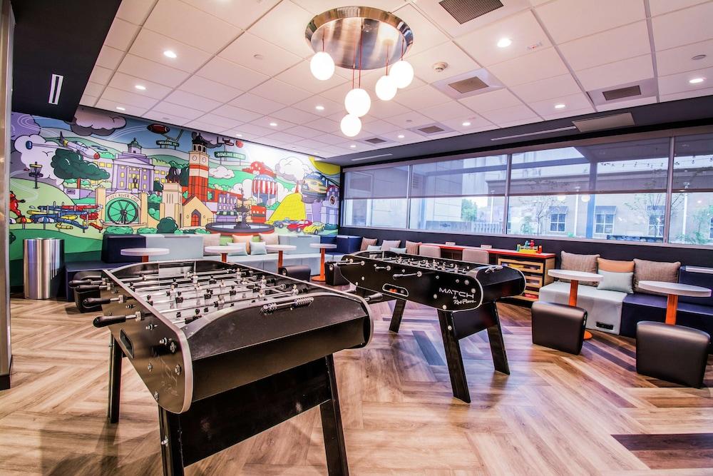 ترو باي هيلتون بولينج جرين، كنتاكي صالة رياضية