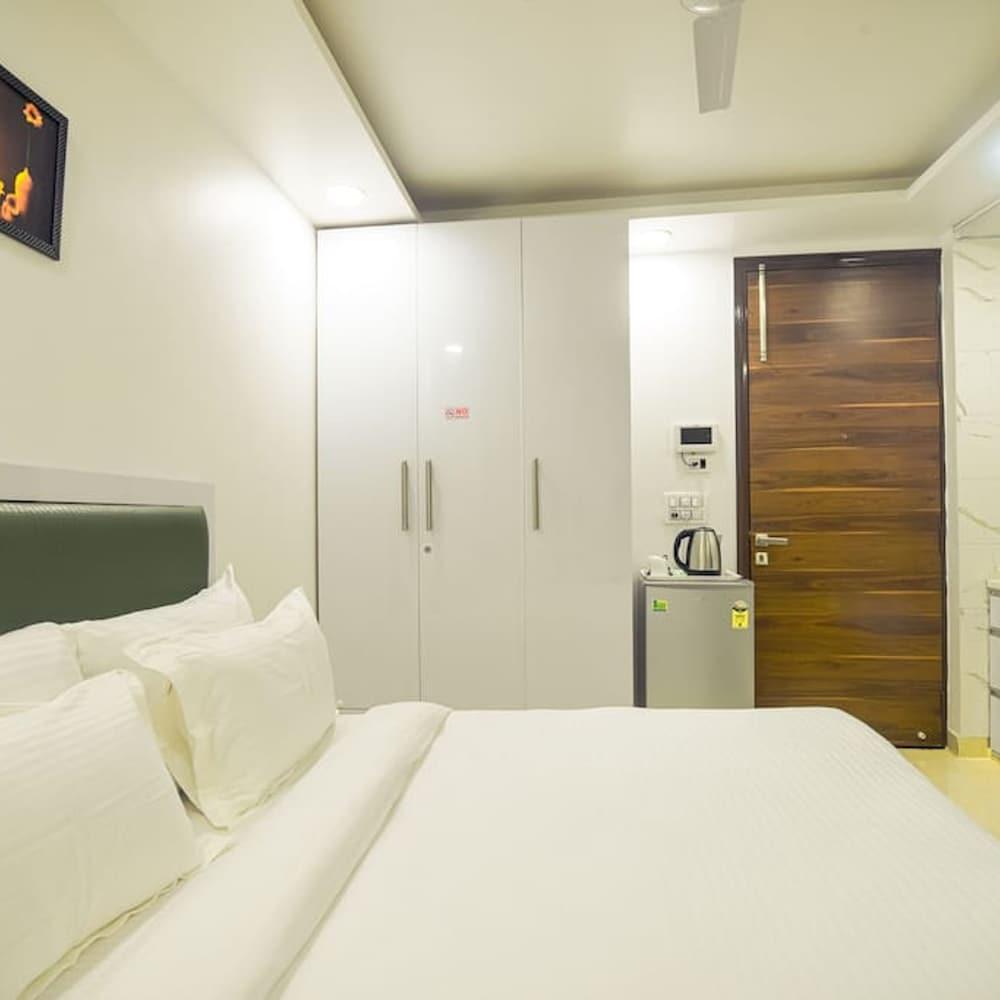 ستوديو أبارتمنت ويذ باتيو جيم نير جلوبال فوير غرفة